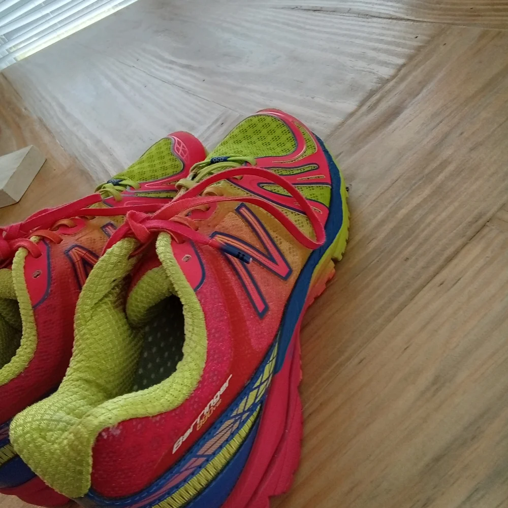 New Balance Barringer 890 Green & Pink Neon Running Shoes Size 7